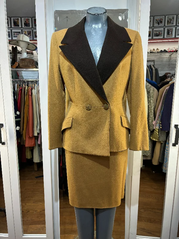90’s Beige & Collar Brown Skirt Suit 2 Piece Set By Gianni Versace Couture silk skirt smooth