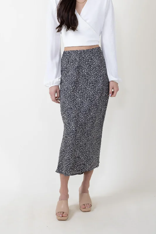 Ditsy Floral Midi Skirt for Women in Black | 71063-BLACK elastic waist skirt