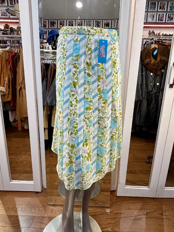 00’s Multi Patch Panel Revival Light Blue 60’s Floral Print Skirt athletic skirt fit