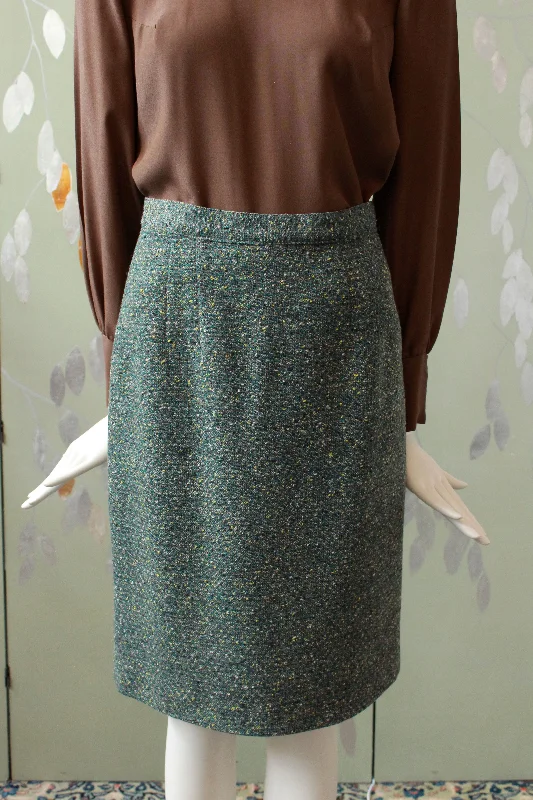 Vintage 1960s Green Tweed Skirt, Waist 25 flowy skirt hem