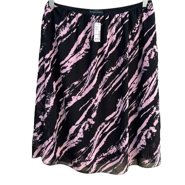 Born In America Collection Women's Lined Flowy Lightweight Black Pink Mini Skirt mini skirt trendy