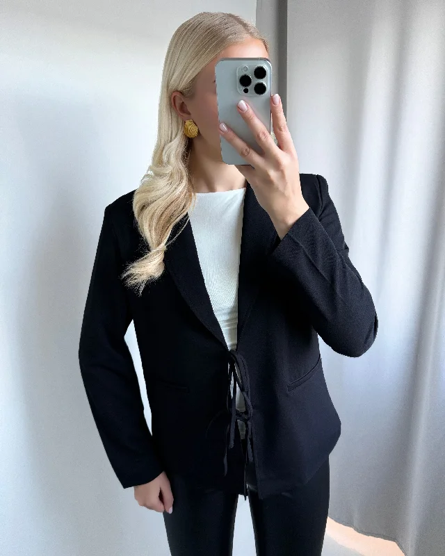 Sister's Point blazer vagna-bow black Women's Fashion Blazer