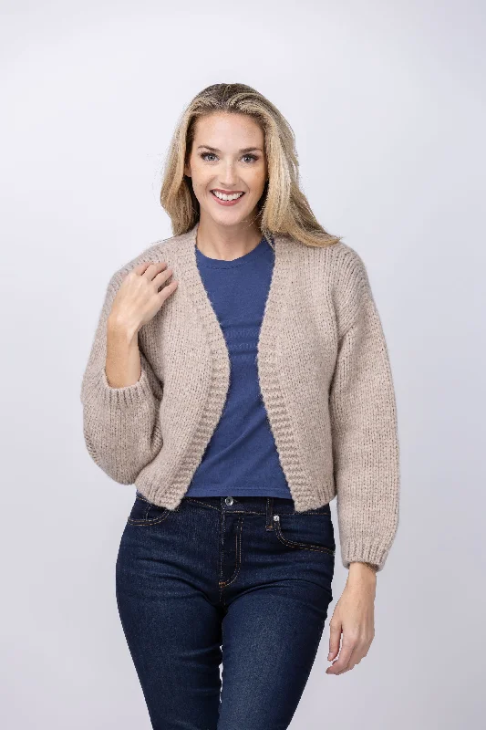 Trovata Arlowe Cardigan in Beige Chenille Blend Fleece Blend Nylon Blend
