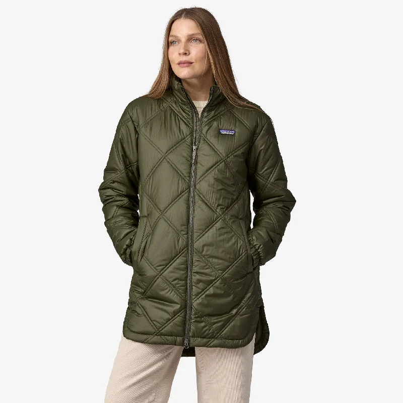 Patagonia Women's Pine Bank Insulated Parka Plush Lined Parka Coat
