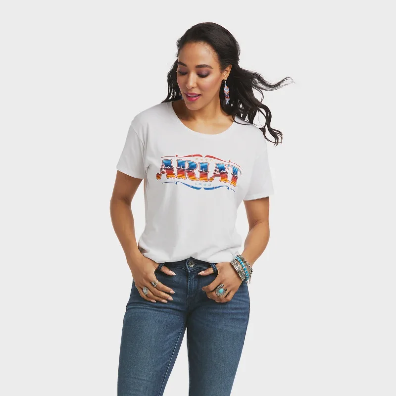 Ariat Womens Ariat Wordmark Tee White Asymmetrical Pockets Print