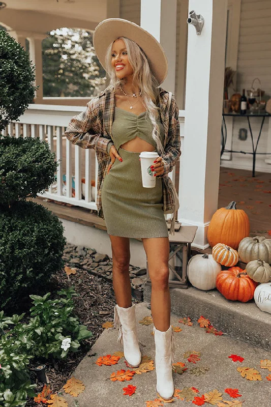 Chic To The Max Cut Out Dress Tunics Solid Classic