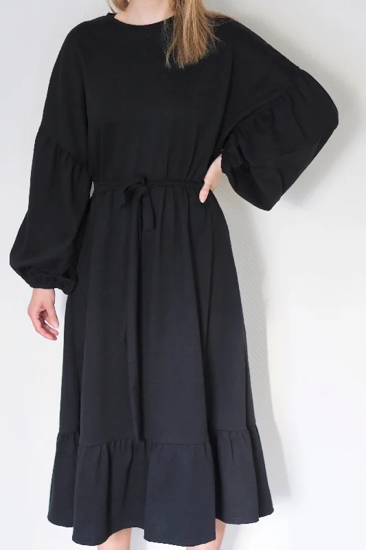 Norah Dress Black Tunics Practical easy-care