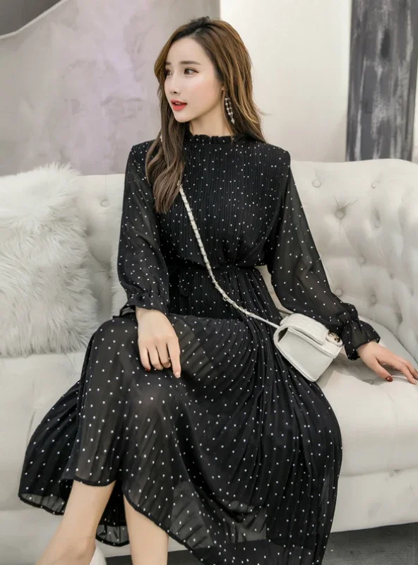 WOMEN LONG SLEEVED POLKA DOT PLEATED DRESS Boat Neckline Classic